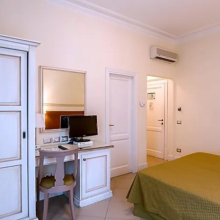 Hotel Dei Macchiaioli 3*