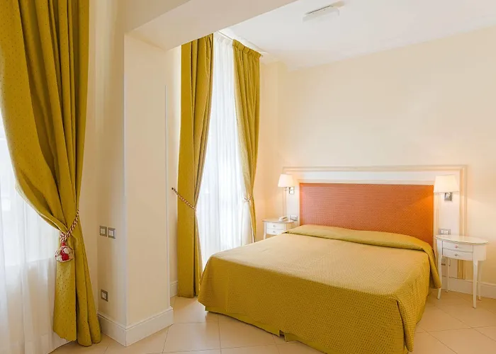 Hotel Dei Macchiaioli 3*
