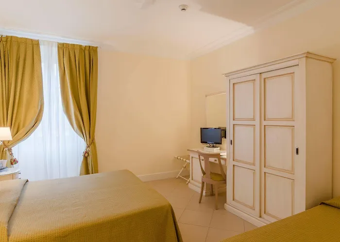 Hotel Dei Macchiaioli 3*