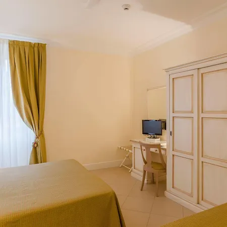 Hotel Dei Macchiaioli 3*